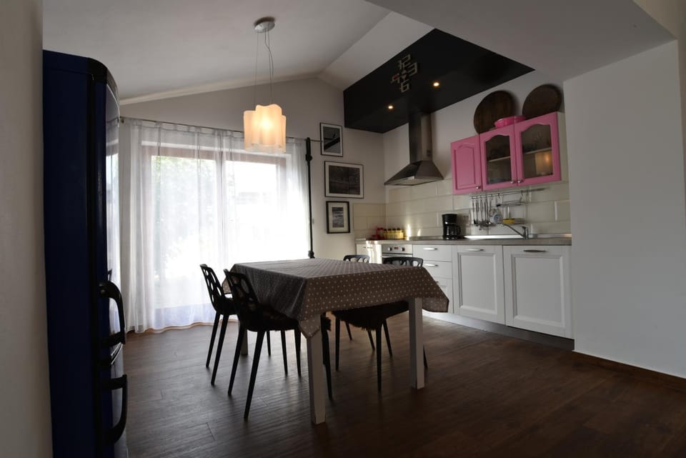 Holiday home Brhanići House in Istria County
