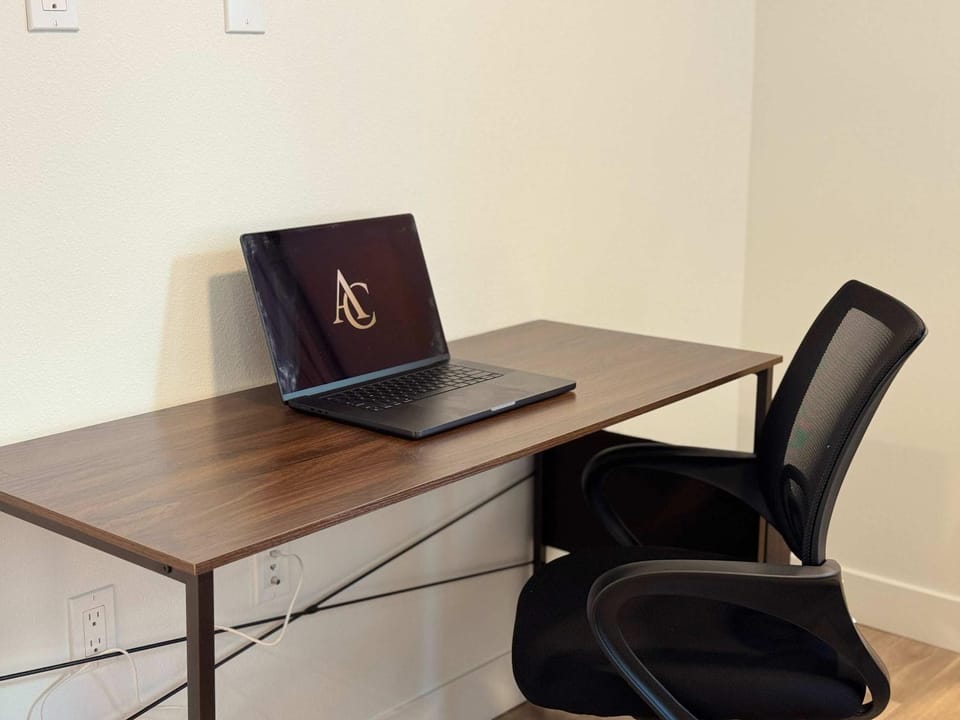 TV and multimedia, Business facilities, internet