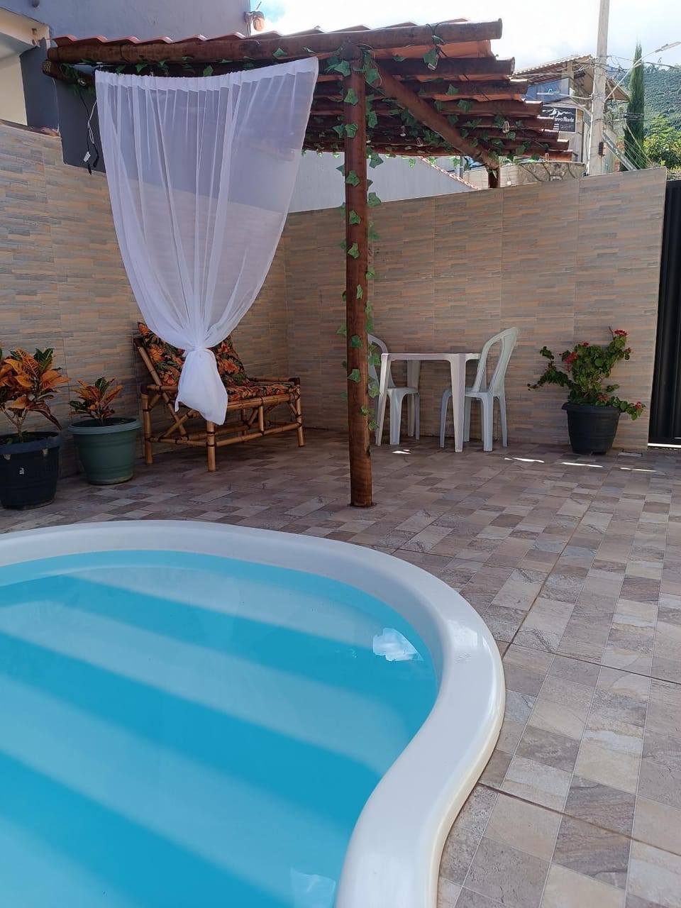 Chalé Montanhez com ar e piscina Chalet in State of Espírito Santo, Brazil
