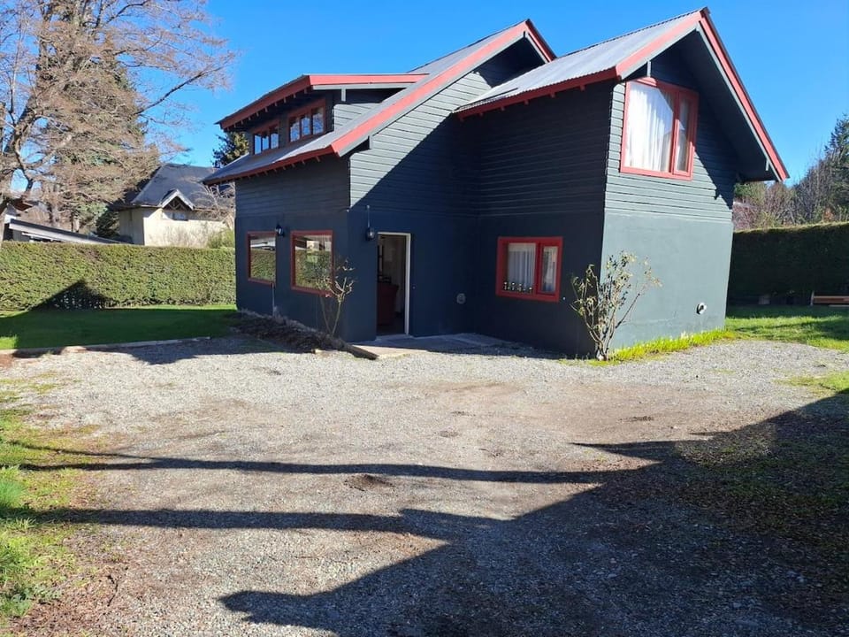 Los Panguis House in Villa La Angostura