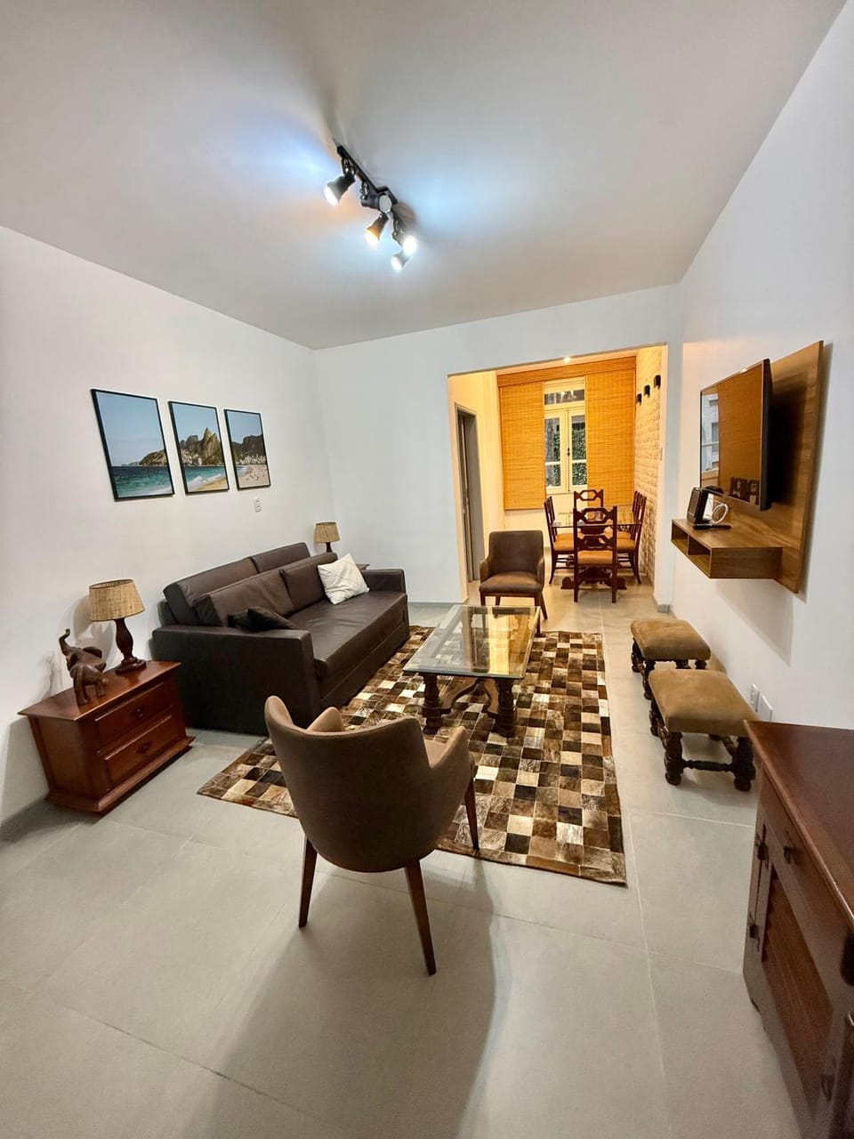 Communal lounge/ TV room, TV and multimedia, Living room, Seating area