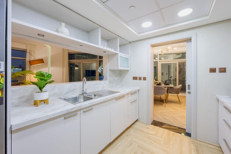The Lofts Downtown - Stunning Burj Khalifa View Apartment in Dubai