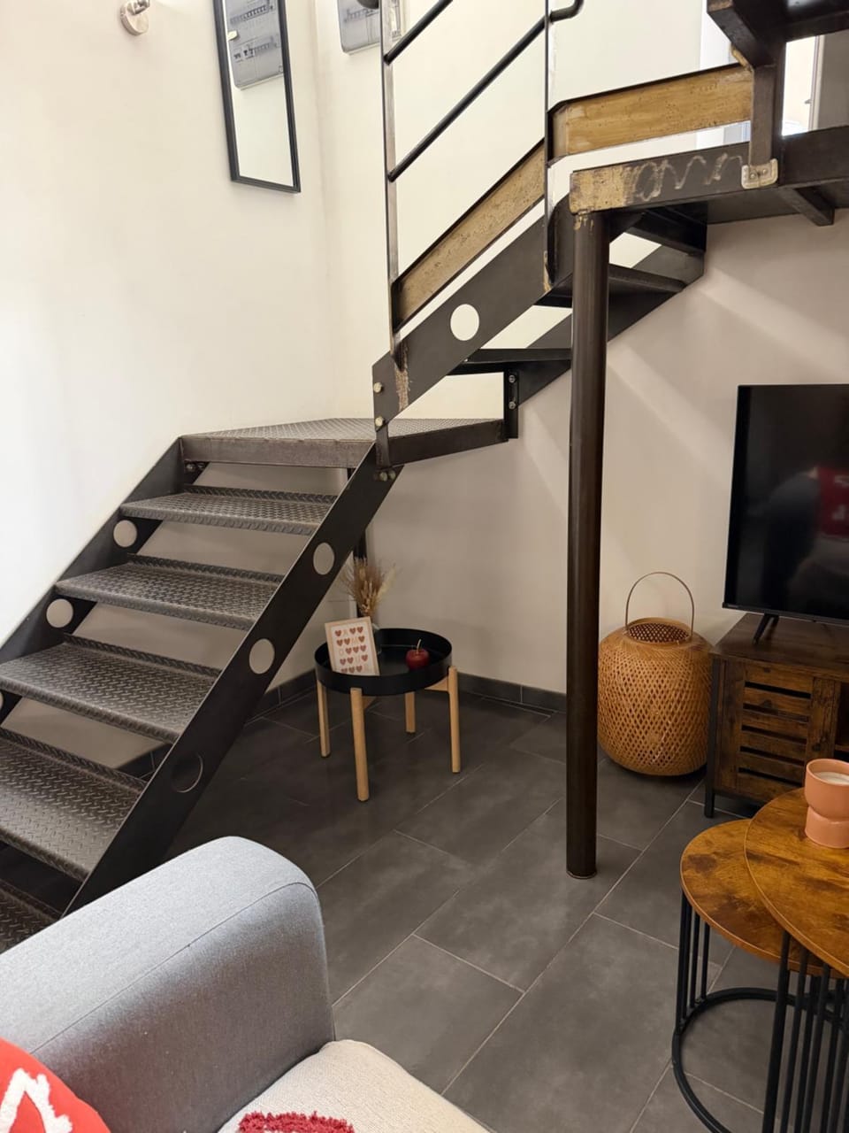 Studio#LesHalles#Centre Historique #Wifi#Clim#Terrasse#Confort & Calme Apartment in Avignon