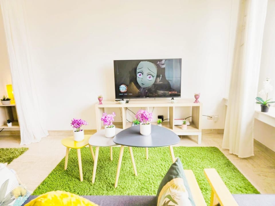 Bright Studio with outdoor balcony Apartment in Luxembourg