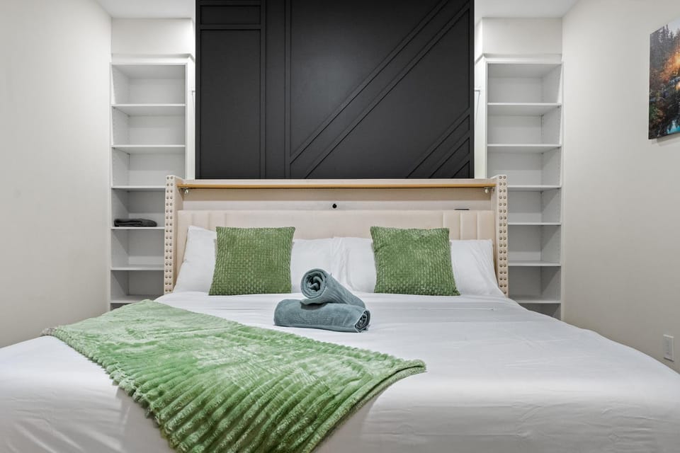 Private Sherwood Suite by Park Apartment in Calgary
