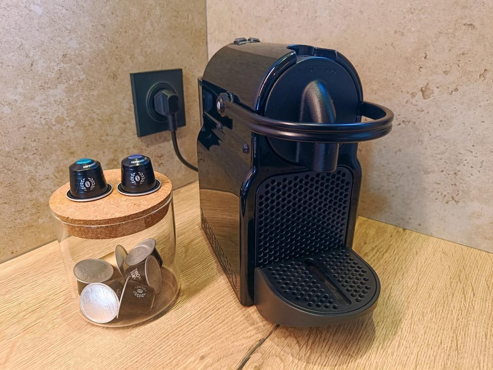 Coffee/tea facilities, Kitchen or kitchenette