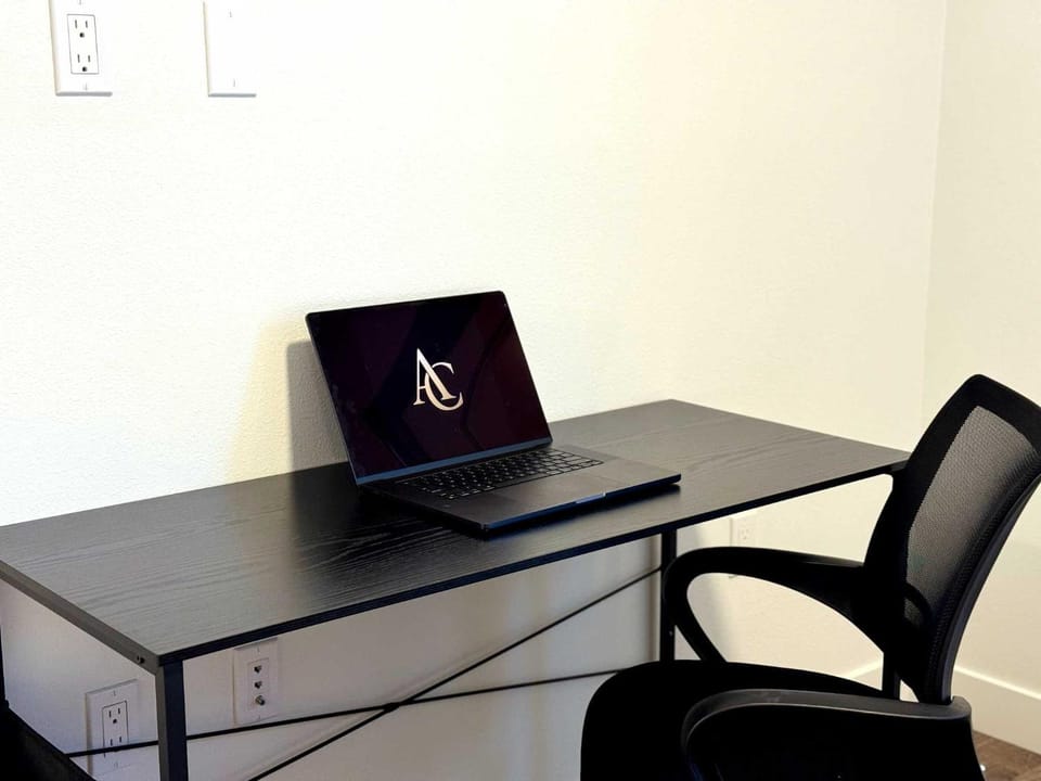 TV and multimedia, Business facilities, internet