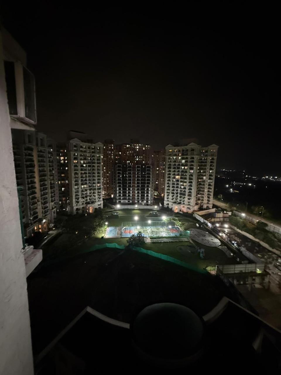 Sticky Homes 1BHK Apartment Noida 168 High-rise Apartment in Noida