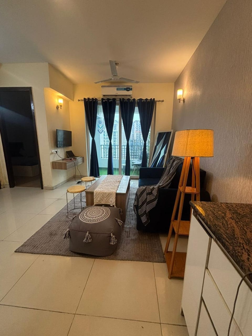 Sticky Homes 1BHK Apartment Noida 168 High-rise Apartment in Noida