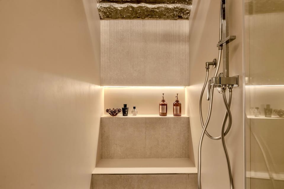 Shower, Bathroom, hair dryier, towels, towels