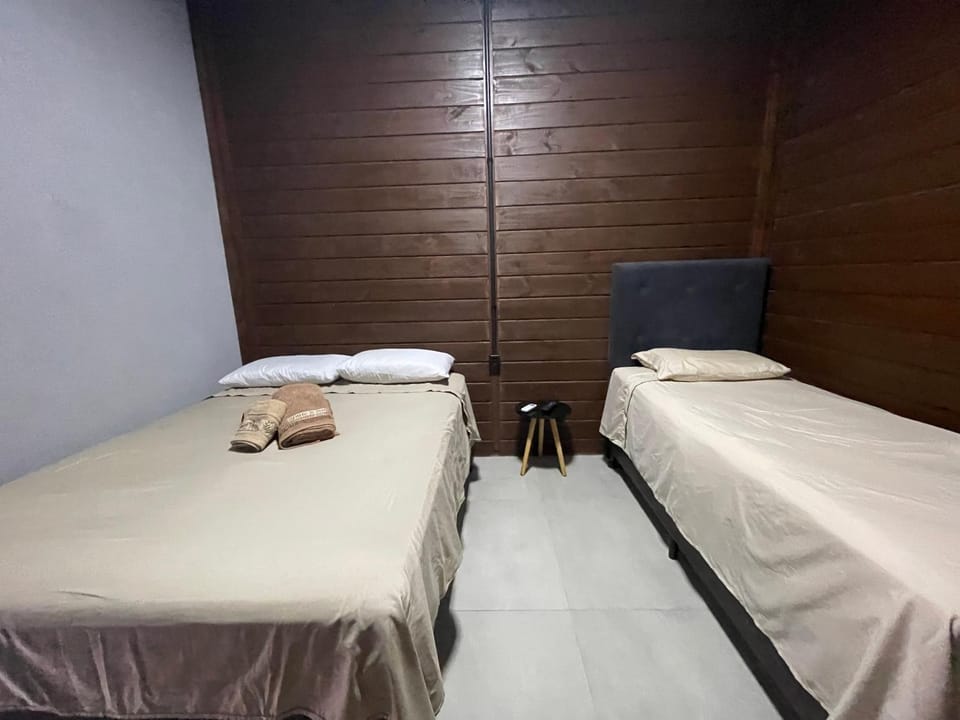 Microcasa em Itajaí, curta BC e Beto Carrero House in Navegantes