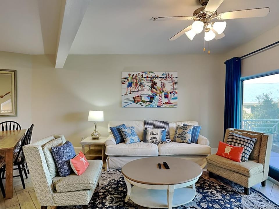 Living room, Seating area, Dining area, furniture