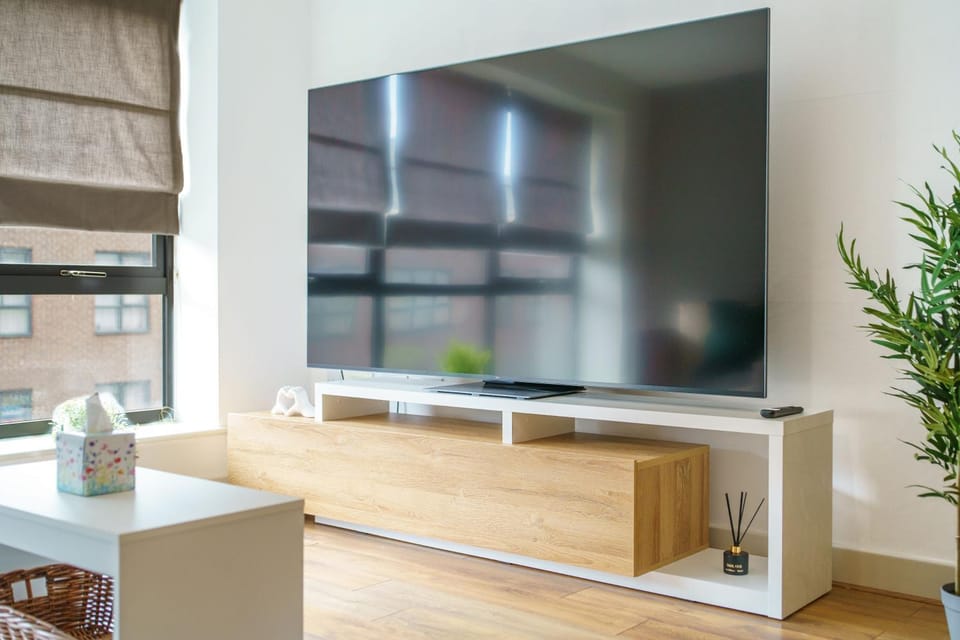 Communal lounge/ TV room, TV and multimedia, Evening entertainment