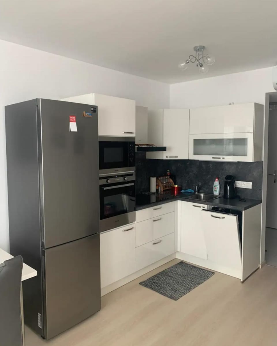 Amazing view-18th floor-2 bedrooms flat - free parking Apartment in Bratislava