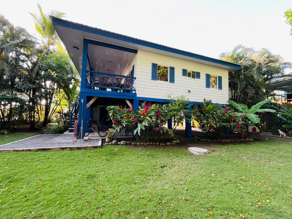 Property building, Garden