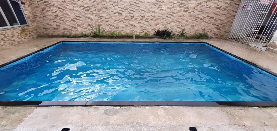 Swimming pool, Swimming pool