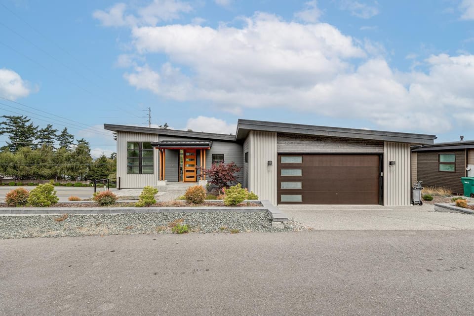 Fenced Yard, Water and Island Views Anacortes Home! House in Anacortes