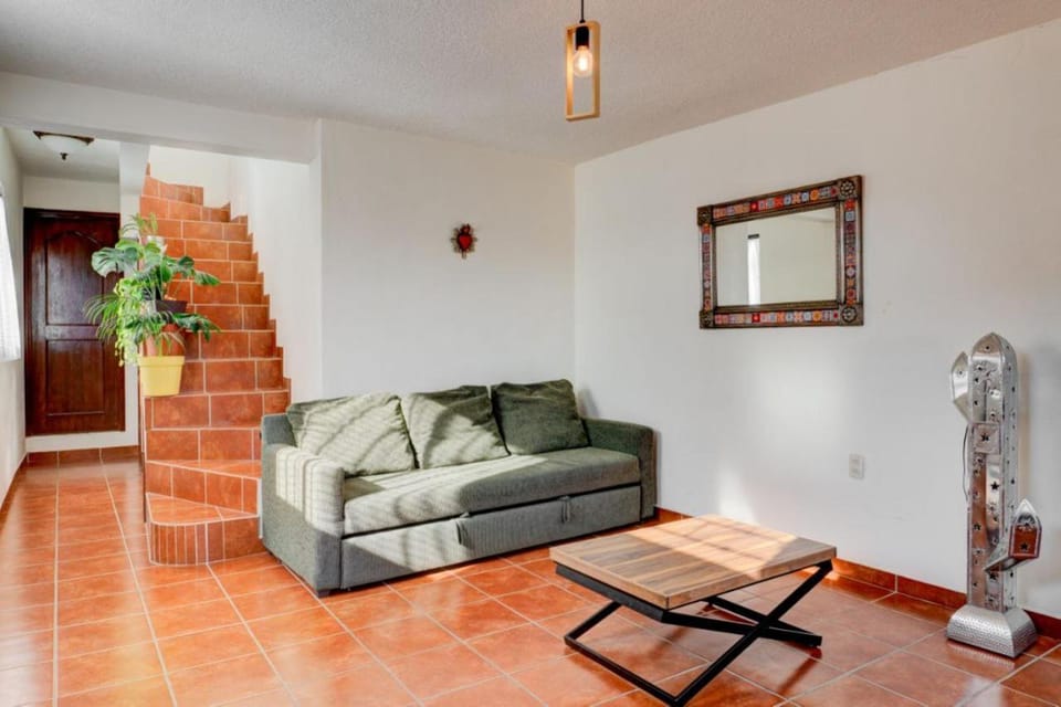 Casa Tres Lunas Centro Apartment in Guanajuato