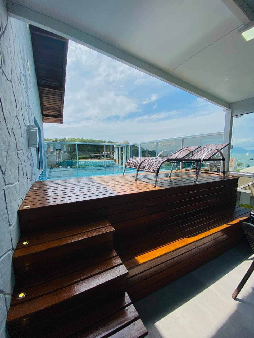 Apartamento em Governador Celso Ramos Apartment in Florianopolis