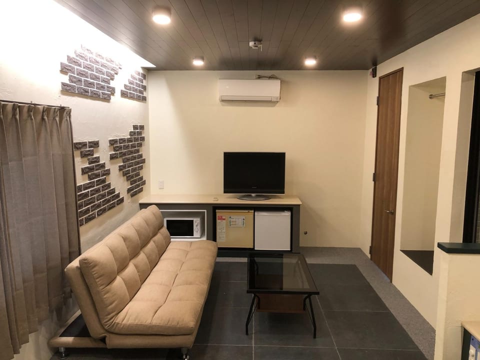 ホテルバリビーチ3 Bed and Breakfast in Fukuoka Prefecture