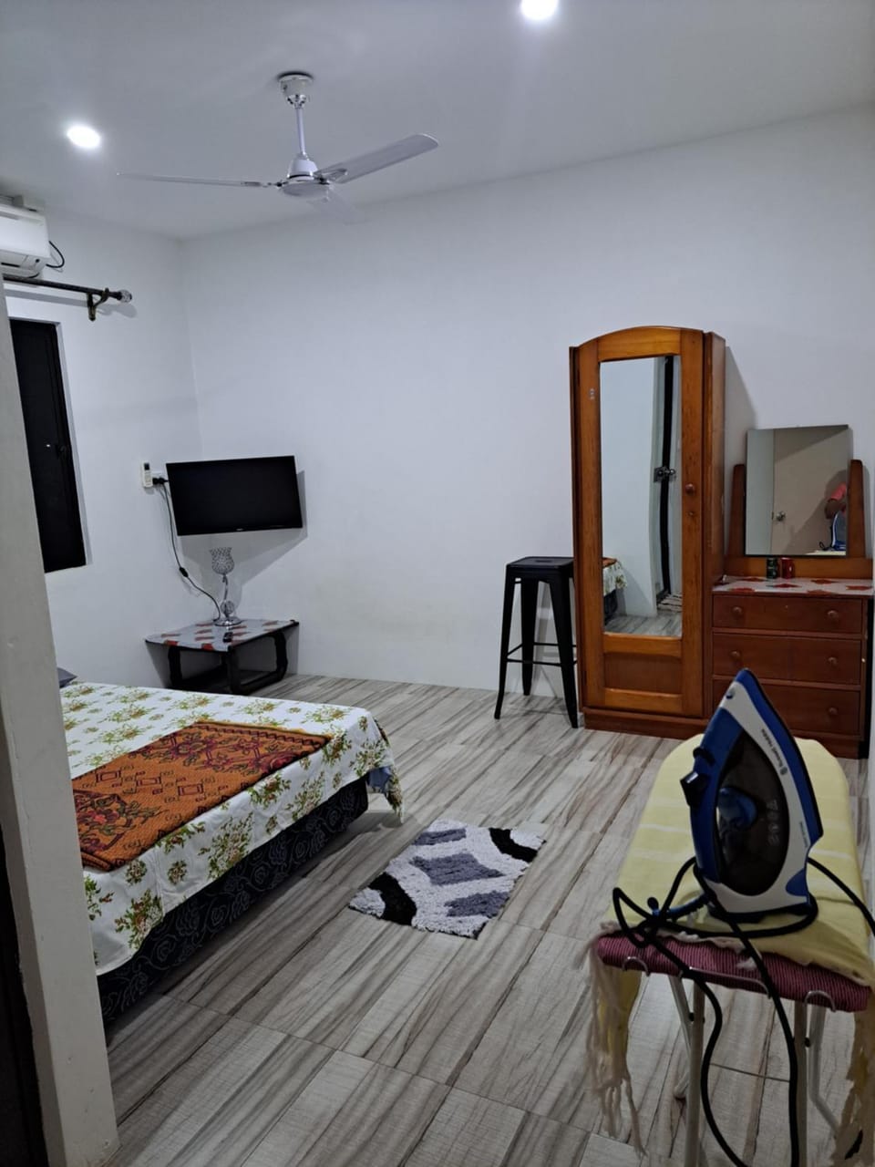 Nav's B&B Bed and Breakfast in Nadi