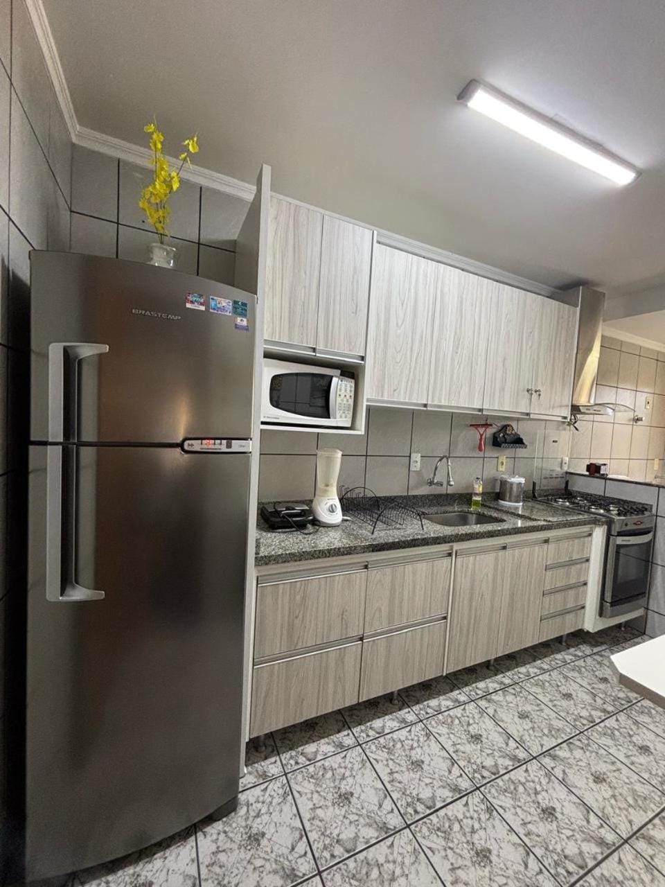 Kitchen or kitchenette, dishwasher