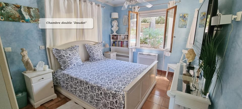 Mas du Cigalin Bed and Breakfast in Pernes-les-Fontaines