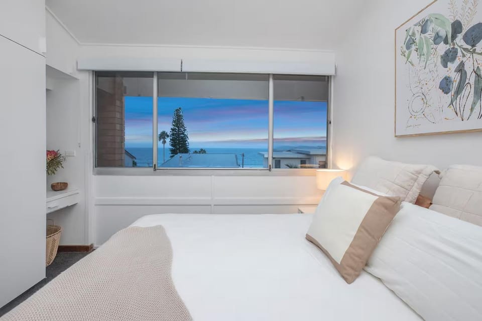 Bed, View (from property/room)