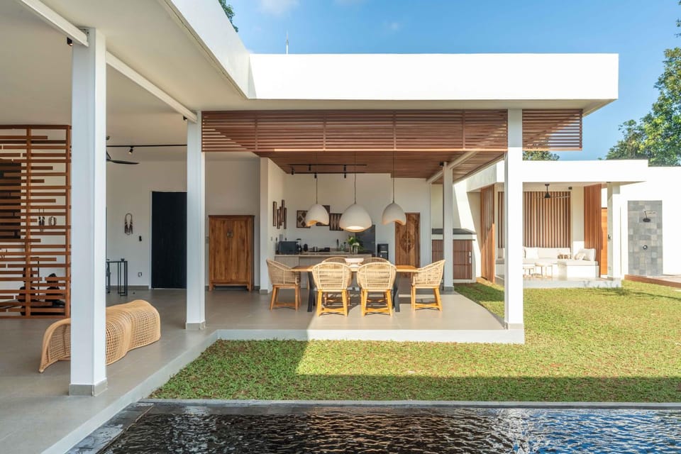 Garden, Dining area, Garden view