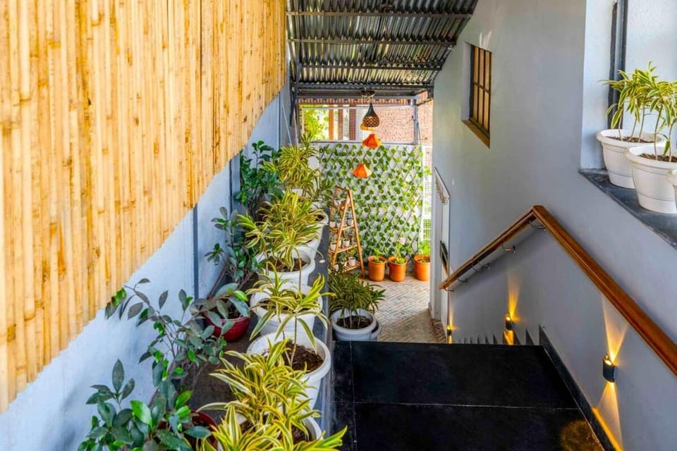 V are Family Samprati- 3BHK Pet friendly Villa with Picturesque View, Bonfire & BBQ Villa in Himachal Pradesh