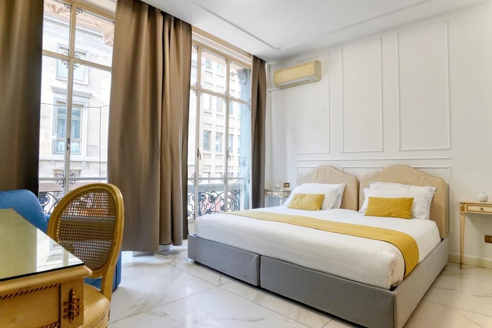 Bed, Photo of the whole room, Bedroom, air conditioner
