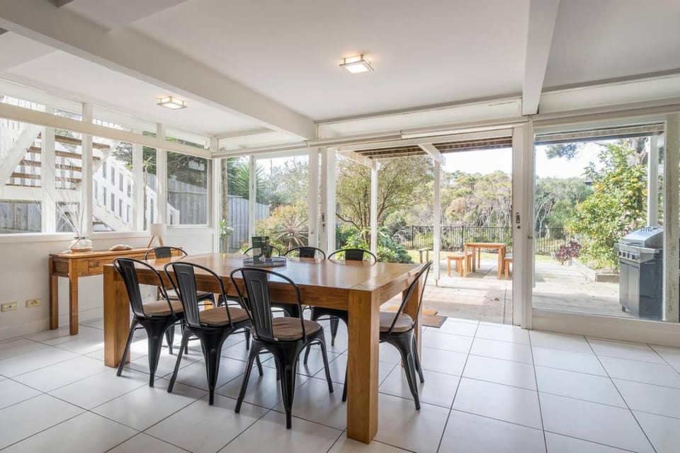 View (from property/room), Dining area