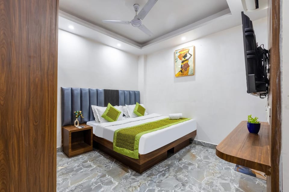 TV and multimedia, Bedroom, towels