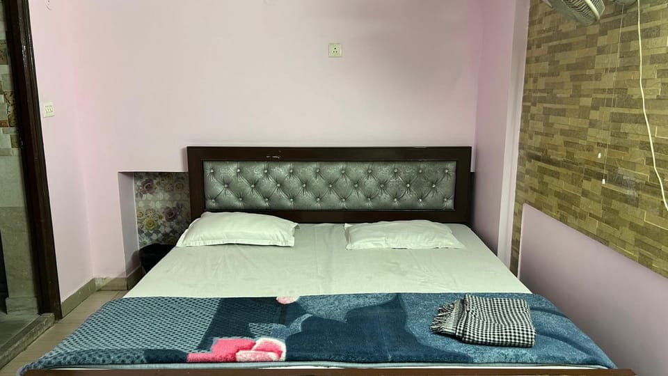 BS Residency Hotel in Dehradun