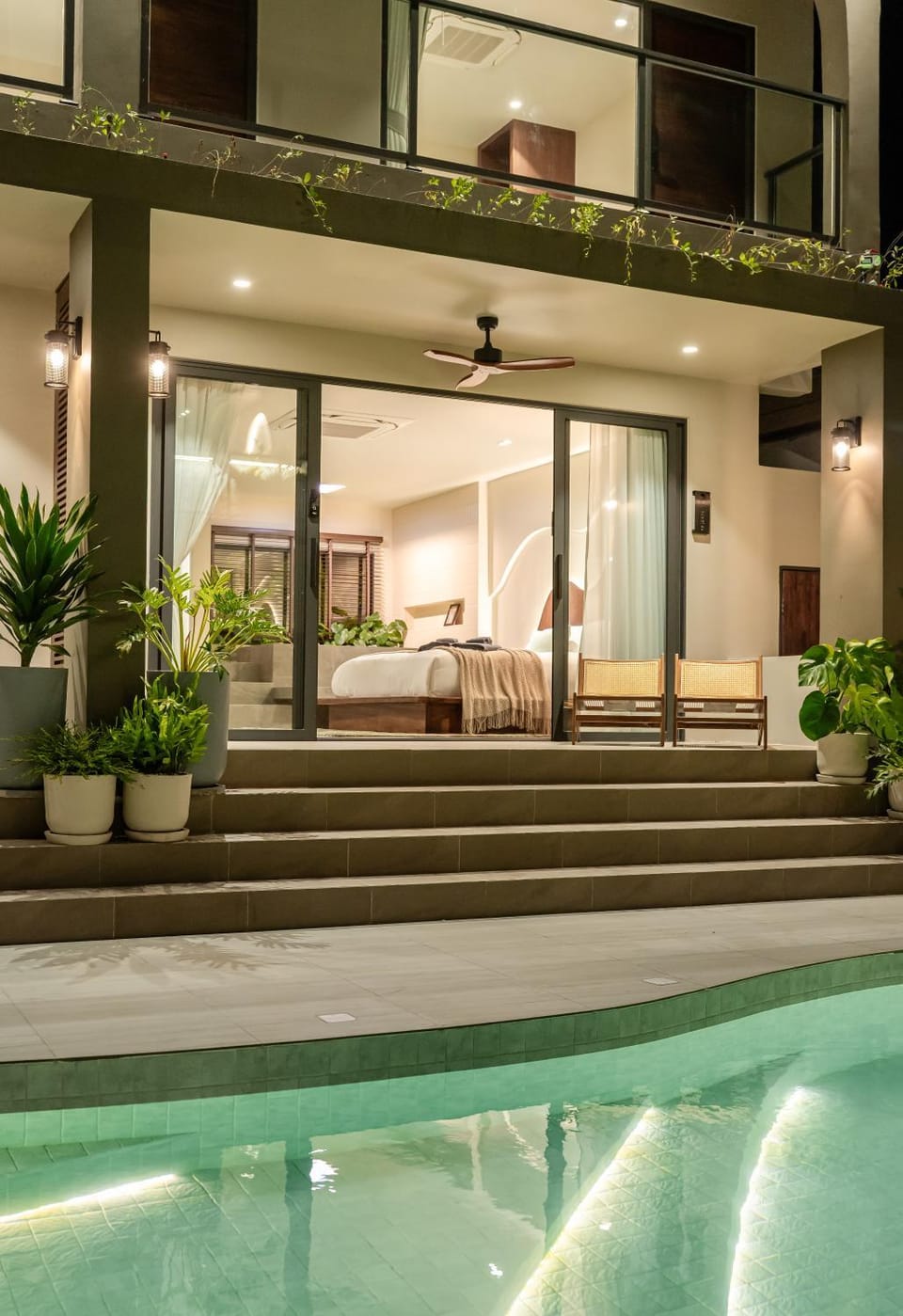 Night, Swimming pool
