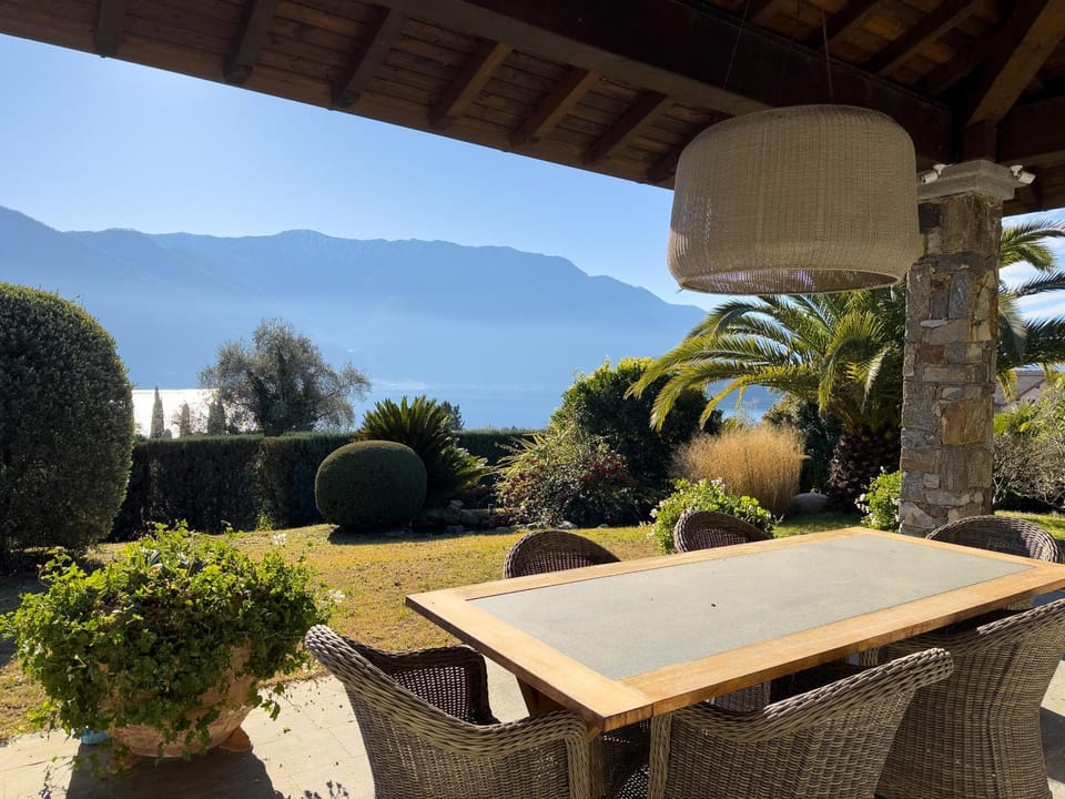 Patio, Spring, Day, Natural landscape, Garden, Dining area, Garden view, Mountain view