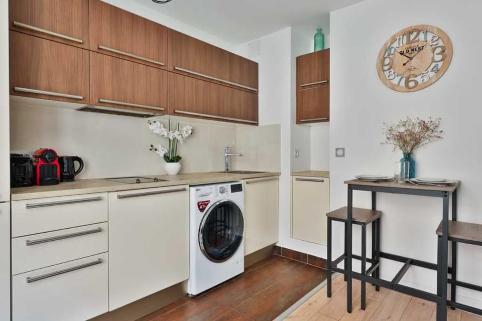 Charming apartment in the heart of the Marais Apartment in Paris