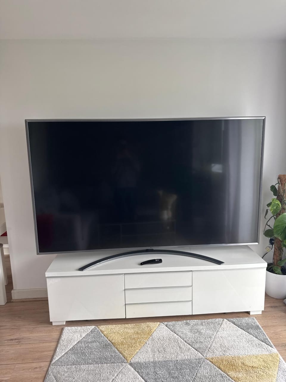 TV and multimedia, Evening entertainment