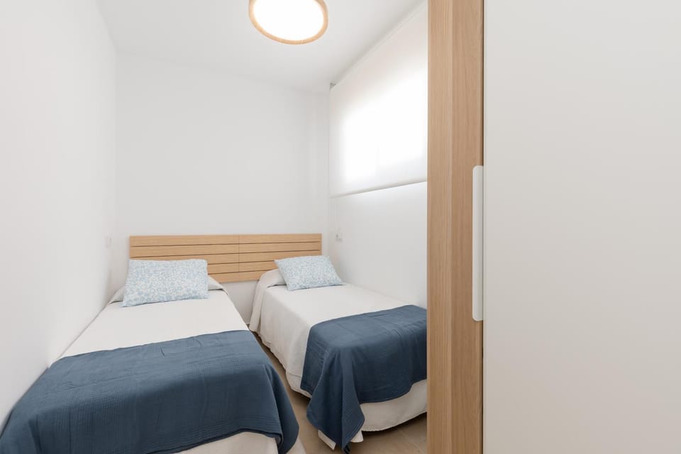 Moderno apartamento totalmente reformado con vistas al mar Apartment in Balearic Islands