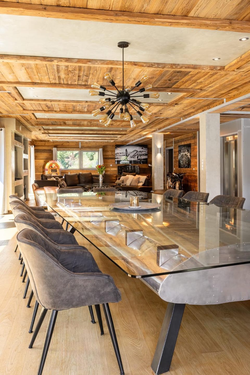 Black Diamond - Tango Charlie Chalet in Tignes