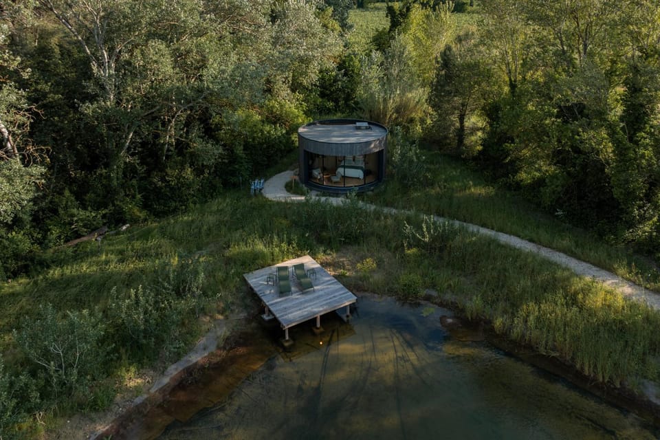 Suites Immersion au Mas des Prêcheurs Bed and Breakfast in Tarascon