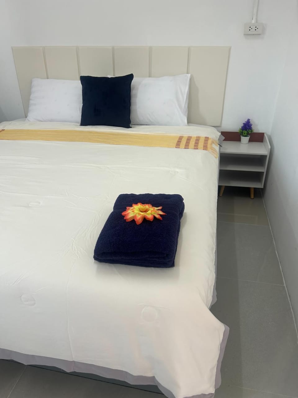 Riverside Hostel Phuket Hostel in Wichit