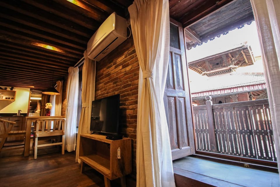 TV and multimedia, View (from property/room), Balcony/Terrace
