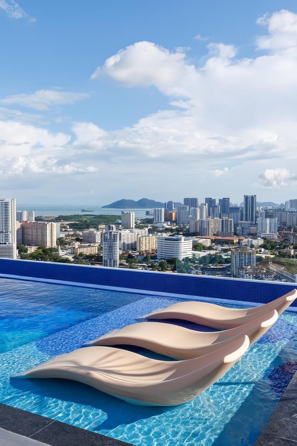 Day, City view, Pool view, Swimming pool, Swimming pool