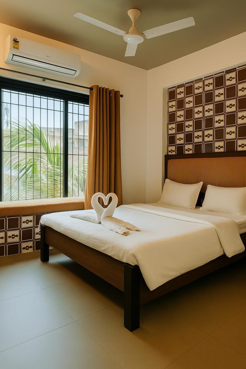 Bed, Photo of the whole room, Bedroom, air conditioner