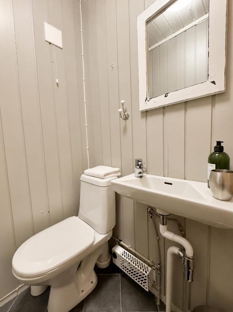 Toilet, Bathroom