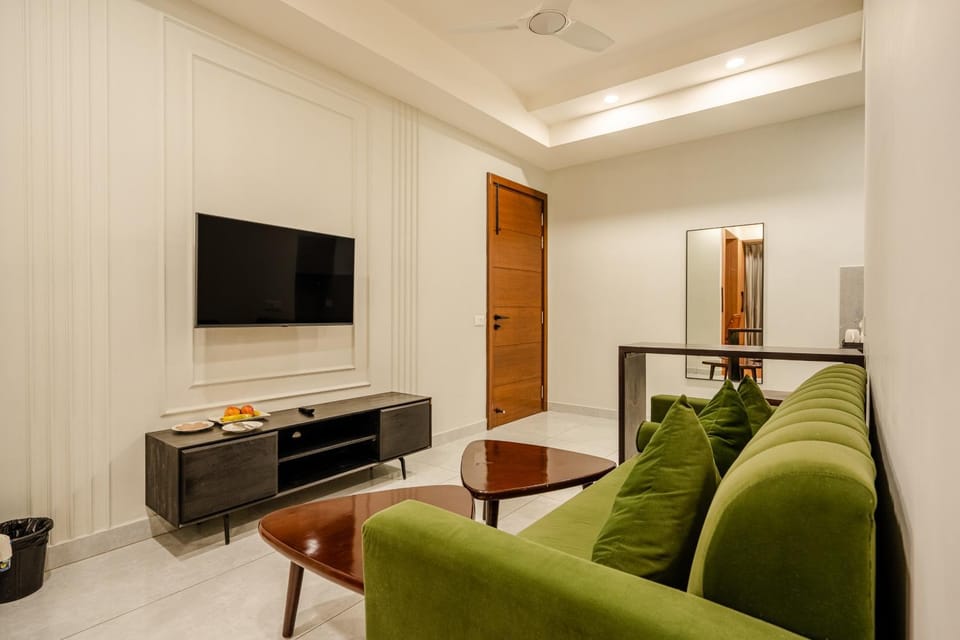 TV and multimedia, Seating area