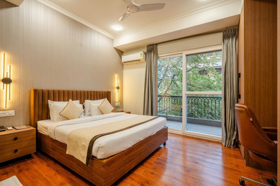 Bed, Photo of the whole room, Bedroom