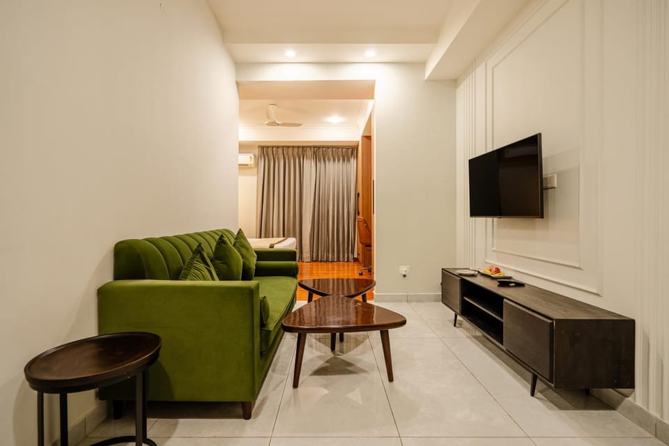 TV and multimedia, Seating area