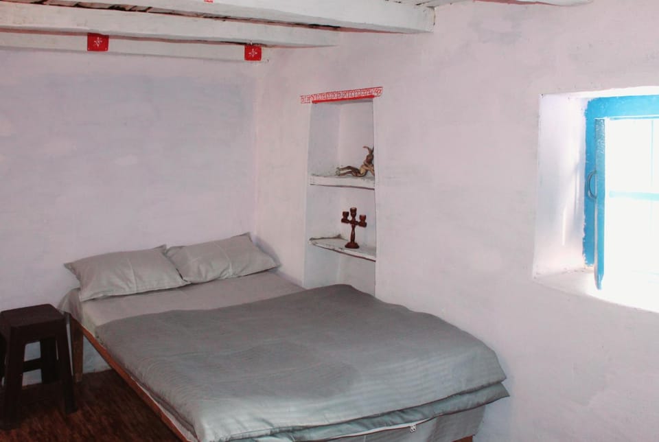 Bed, Photo of the whole room